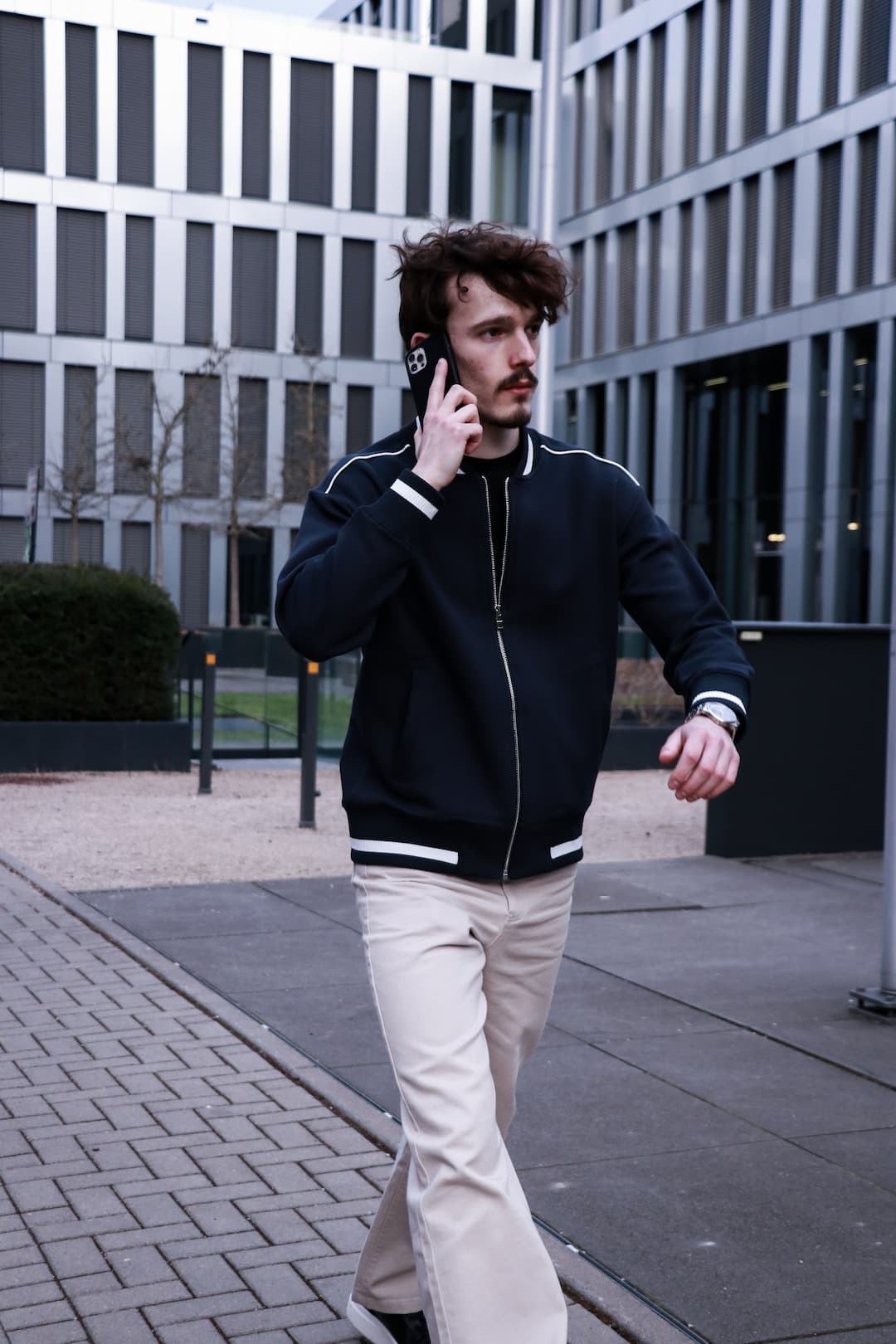 The Standard Bomber