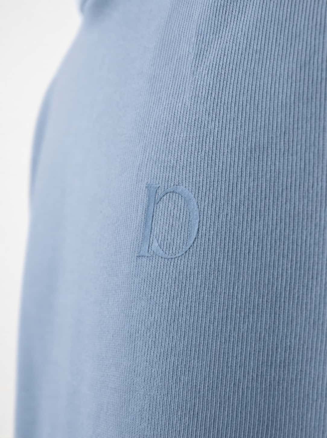 The Fitted Standard - Light Blue